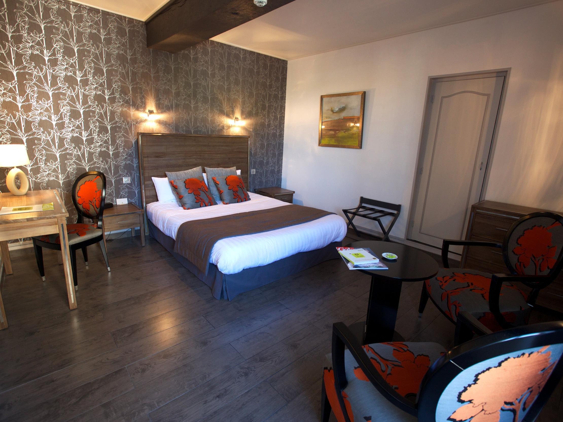 Logis Hotel Restaurant Nougier Saint-Étienne-de-Fursac Zewnętrze zdjęcie