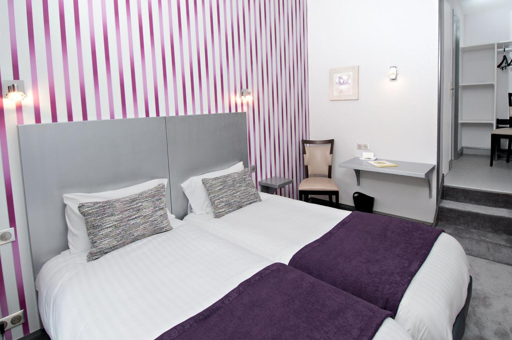 Logis Hotel Restaurant Nougier Saint-Étienne-de-Fursac Pokój zdjęcie