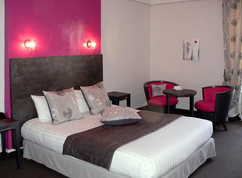Logis Hotel Restaurant Nougier Saint-Étienne-de-Fursac Pokój zdjęcie