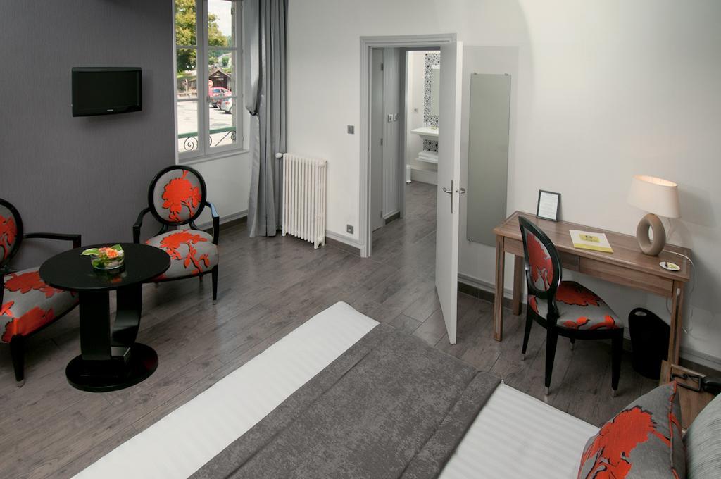 Logis Hotel Restaurant Nougier Saint-Étienne-de-Fursac Zewnętrze zdjęcie