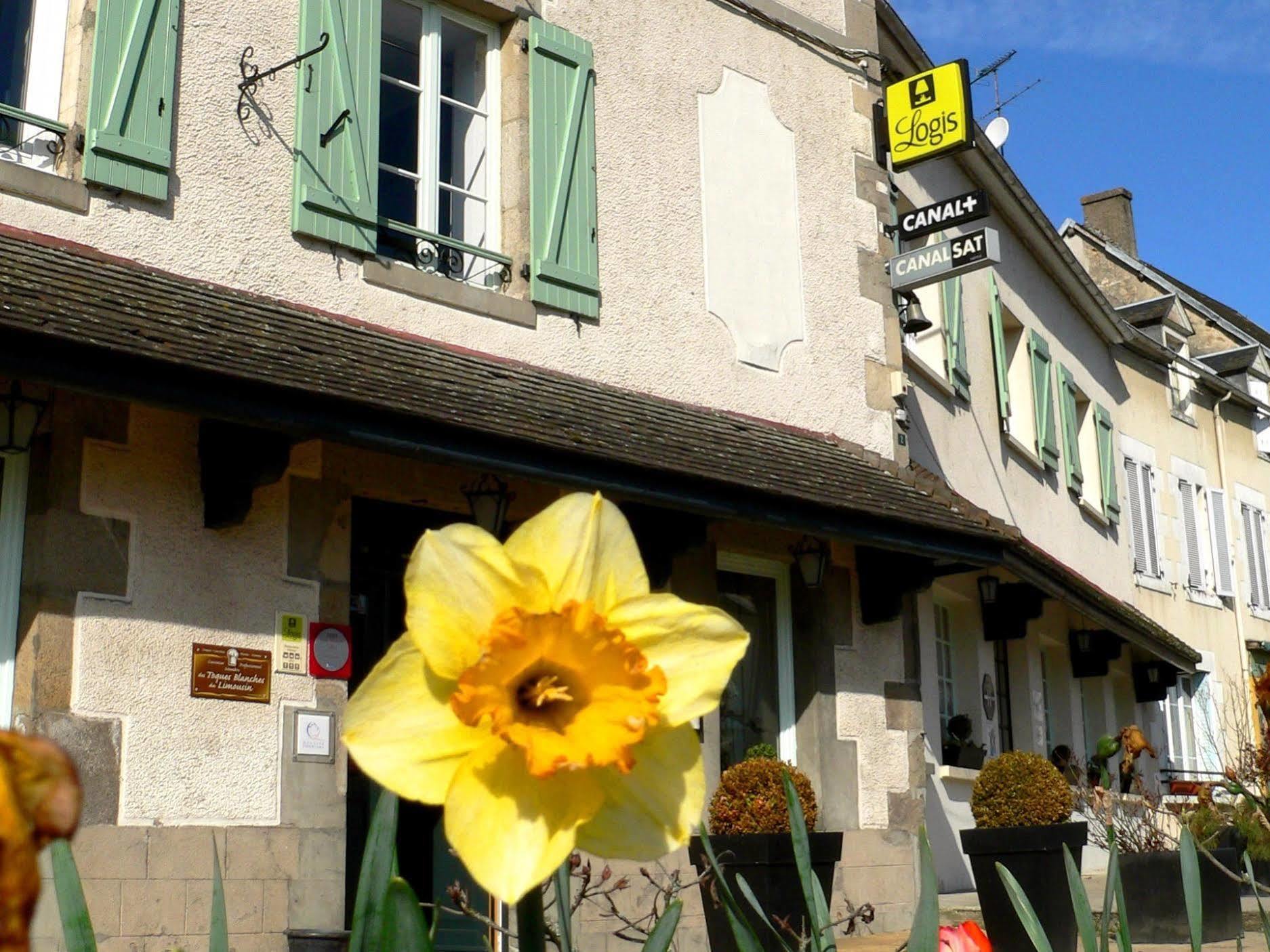 Logis Hotel Restaurant Nougier Saint-Étienne-de-Fursac Zewnętrze zdjęcie